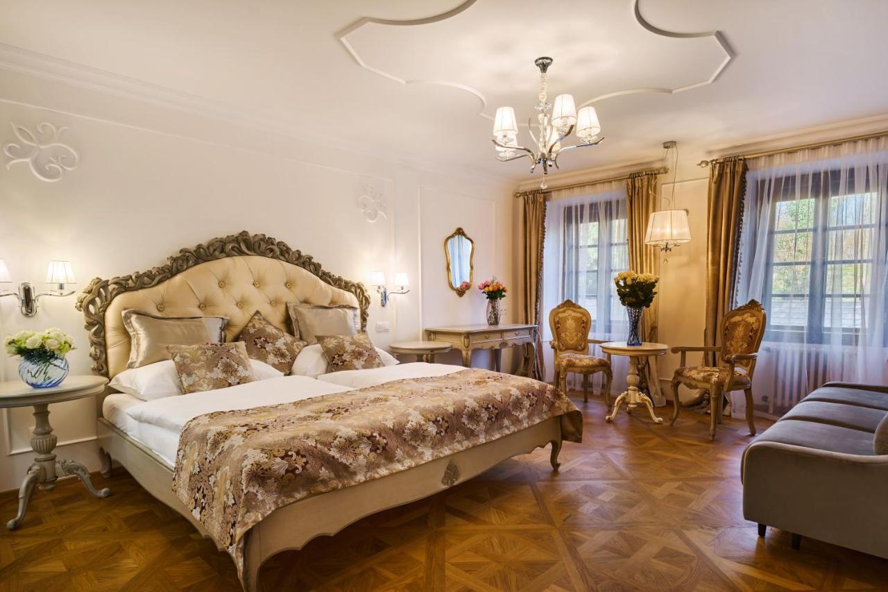 Spa Beerland Chateaux - U Zlate Hrusky / At Golden Pear Прага Екстериор снимка
